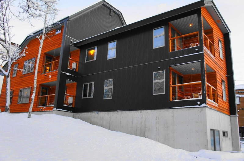 Big Bear Chalets & Apartments, Hakuba, Japan