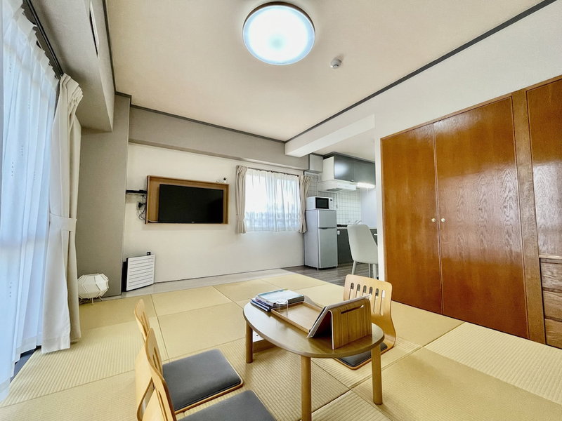 Hotel Tenshi-Kan Kumoji, Naha, Japan