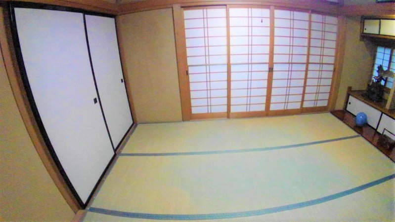 AnBeeeNa, Akita, Japan