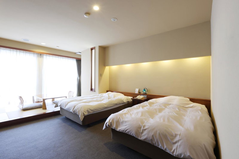 Miyahama Grand Hotel, Hatsukaichi, Japan