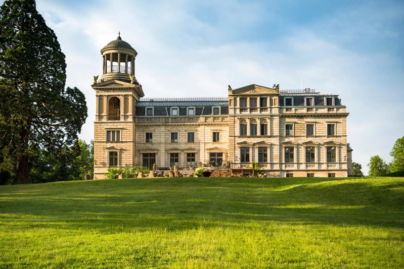 Schloss Kaarz mit Park, Kaarz, Germany