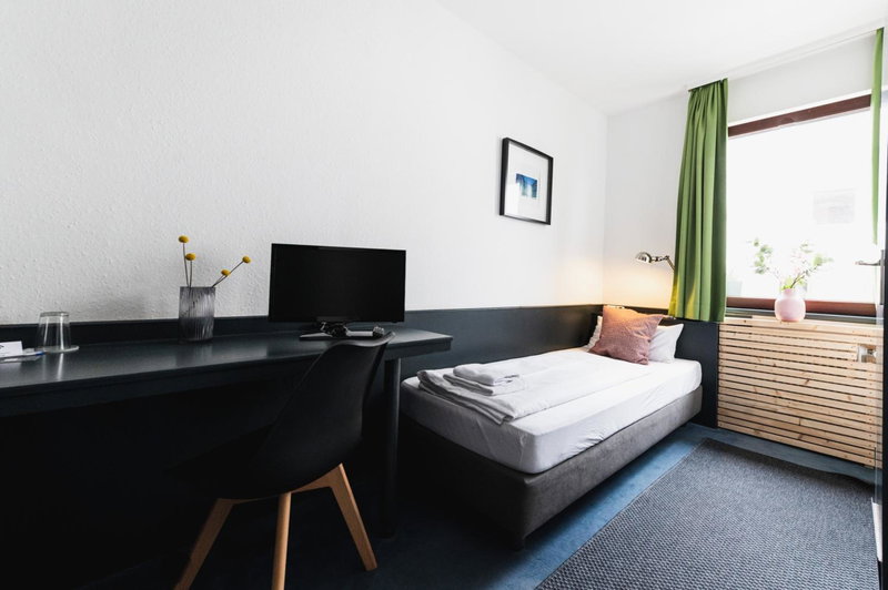 City Hotel Fellbach 24H CHECK-IN, Fellbach, Germany