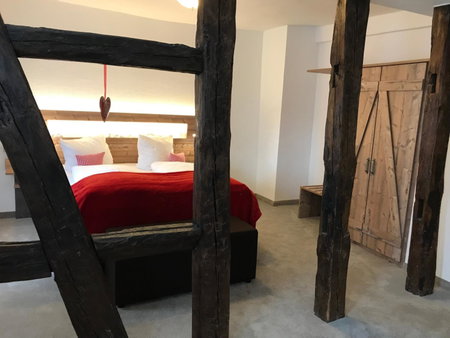 Hotel & Restaurant Zum Karpfen, Obernburg am Main, Germany