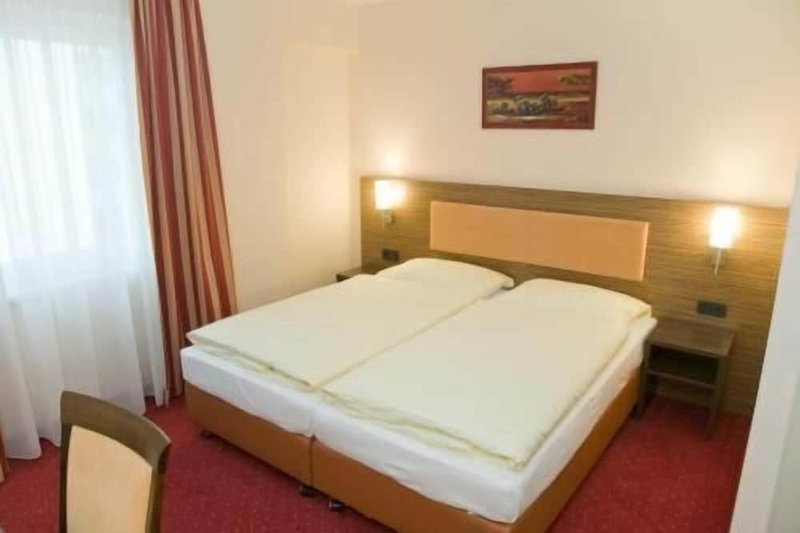 Grand Hotel Dream Frankfurt City, Frankfurt, Germany