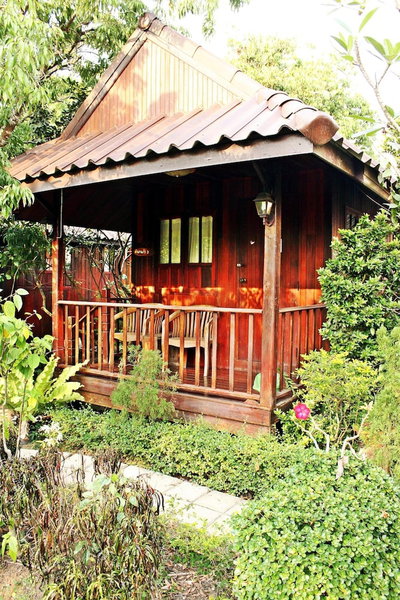 Baansuanlynjee Maeklong Resort, Bang Khonthi, Thailand