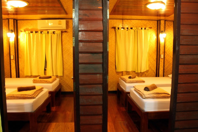 Baansuanlynjee Maeklong Resort, Bang Khonthi, Thailand