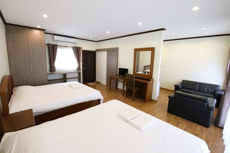 Greenfield Valley Fishing Resort, Hua Hin, Thailand