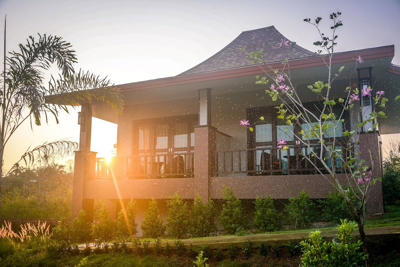 Phu Chom Mork Resort, Sangkhla Buri, Thailand
