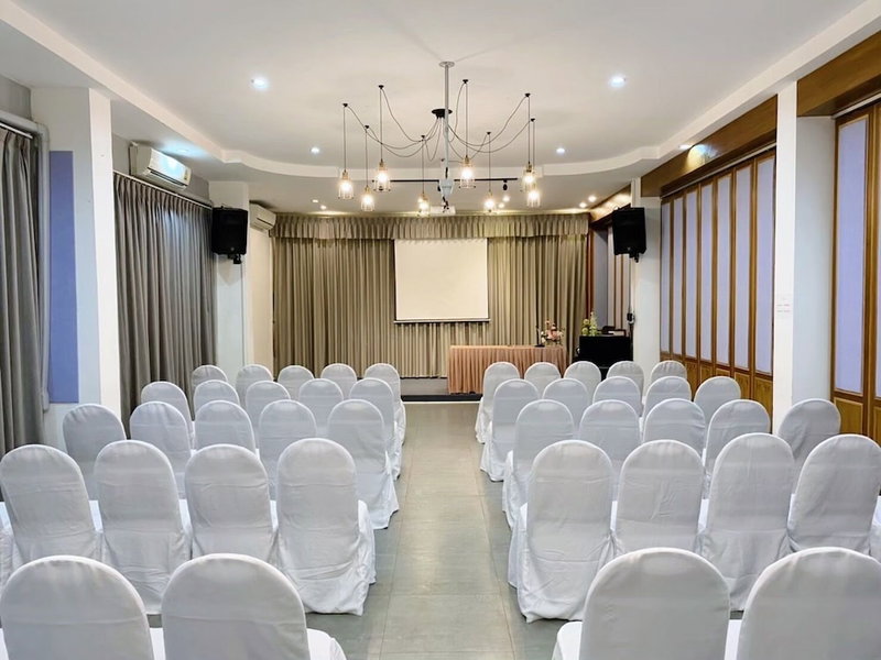 Phukaning Hotel, Udon Thani, Thailand
