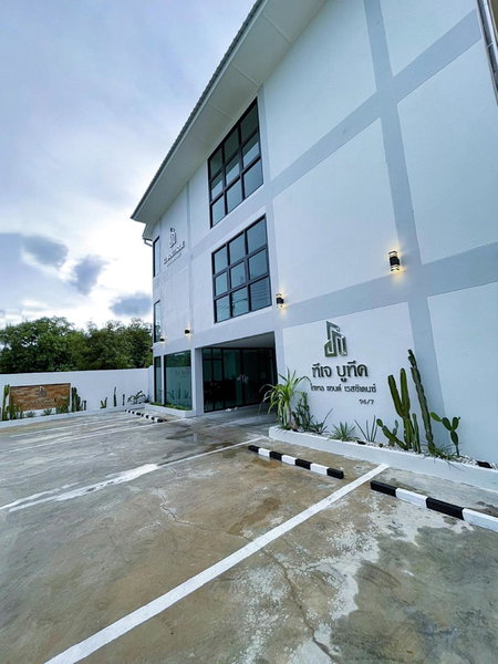 TJ Boutique Hotel, Uthai Thani, Thailand