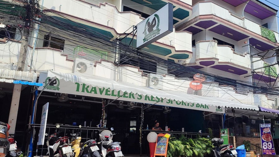 Traveller's Rest Sports Bar, Pattaya Central, Thailand