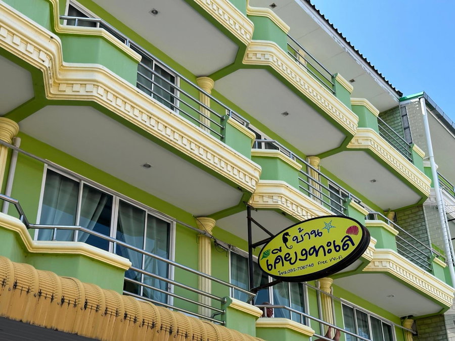 THE BEACH INN Cha-Am, Cha Am, Thailand