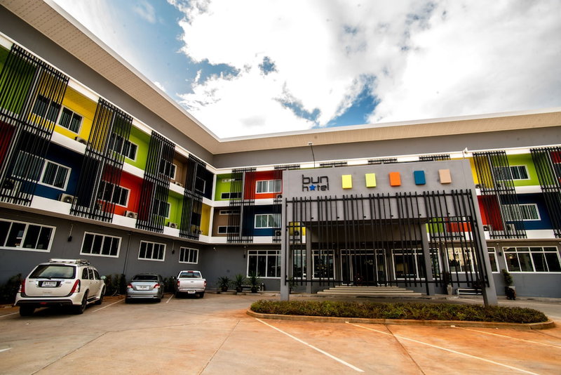 Bun Hotel, Surat Thani, Thailand