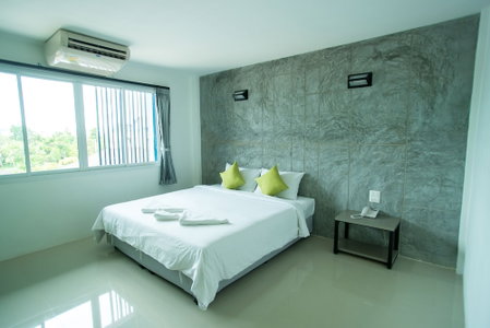 Bun Hotel, Surat Thani, Thailand