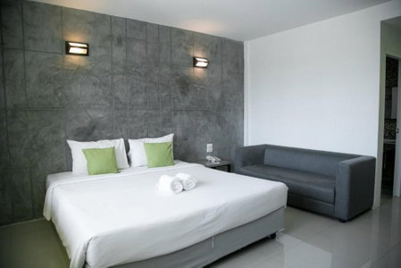 Bun Hotel, Surat Thani, Thailand