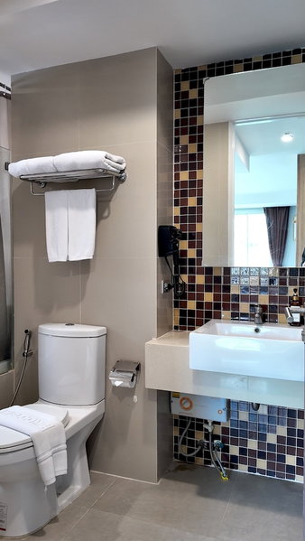 Aspira Suites Sukhumvit 20, Bangkok, Thailand