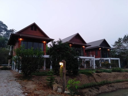 Baan Klang Koh Resort, Uthai Thani, Thailand
