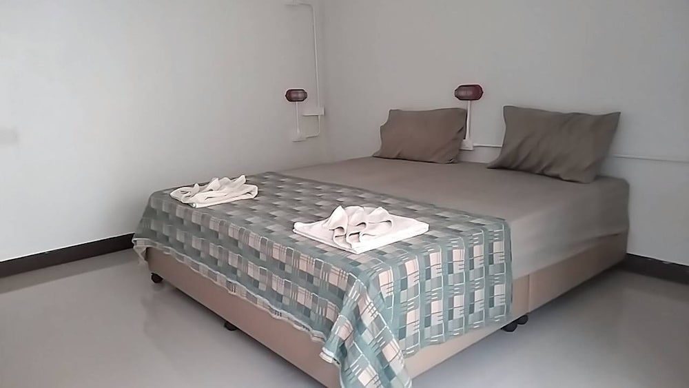 Hotel · Khaolak Summer House Resort 2, Takua Pa