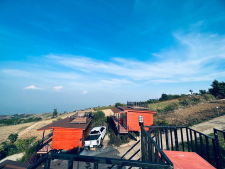 Rai Rak Doi Phu Thap Boek, Ban Maeo Thap Boek, Thailand
