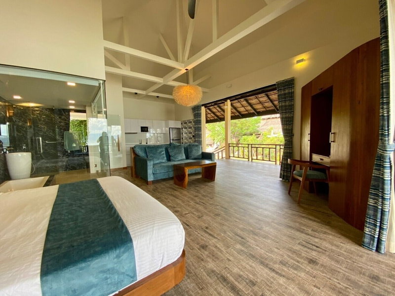 Absolute Beachfront Resort, Ko Pha-ngan, Thailand