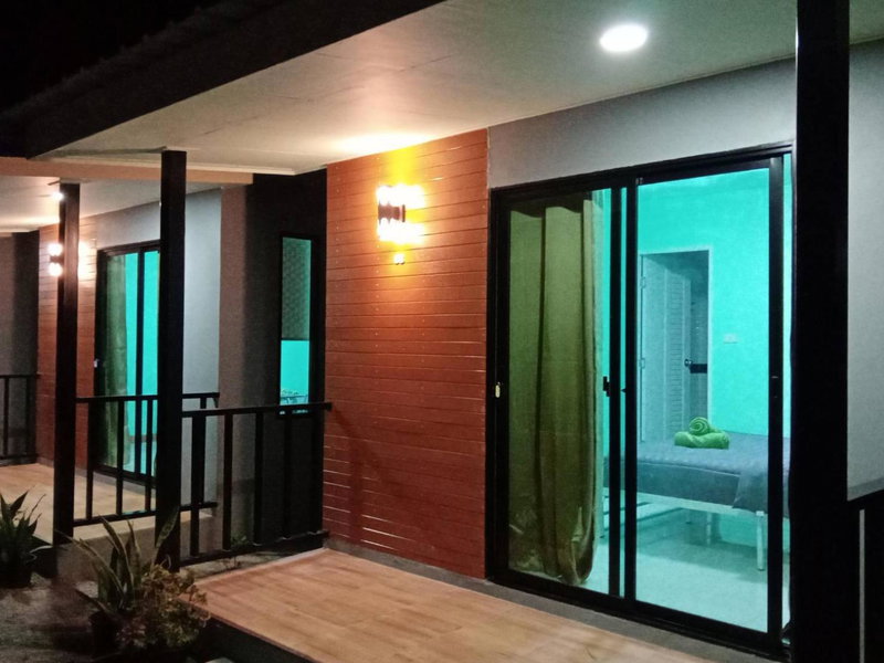 Kook Bungalow, Ko Mook, Thailand