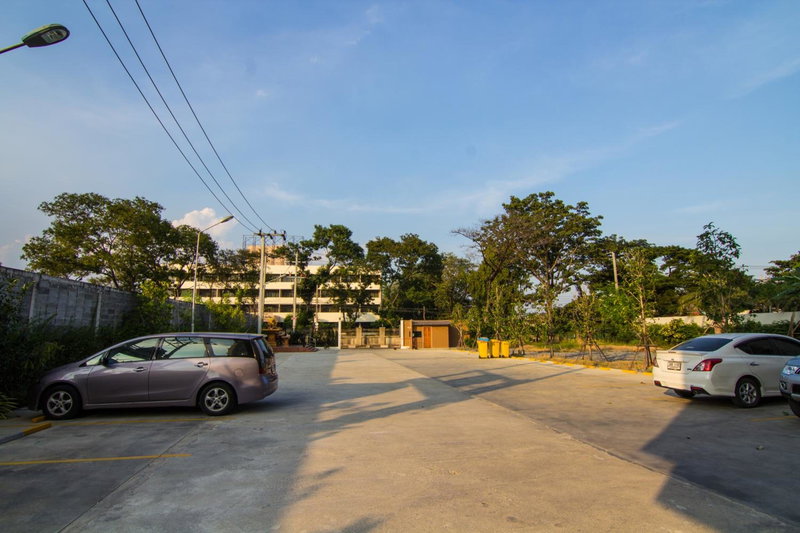 Dae Ma Place, Nonthaburi, Thailand