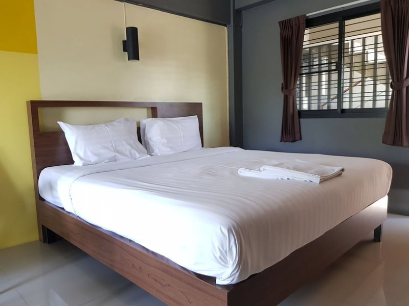 Elite Residence Phitsanulok, Phitsanulok, Thailand