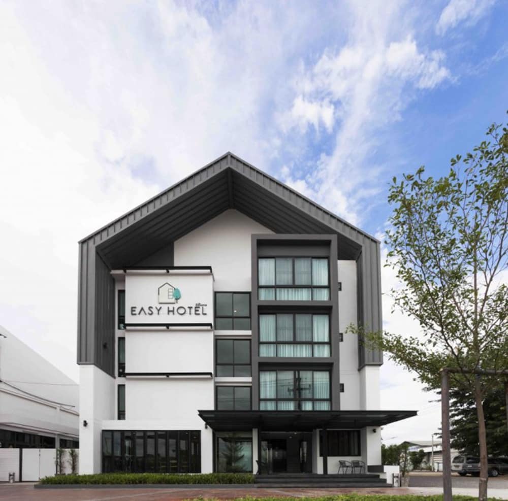 Hotel · Easy Hotel, Lamphun