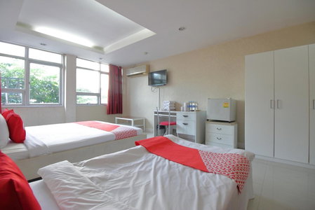 Diamond Residence Silom, Bangkok, Thailand
