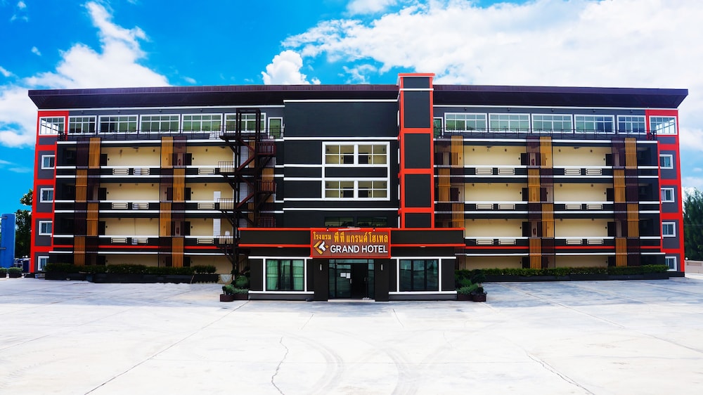 Hotel · P.T. Grand Hotel, Kanchanaburi