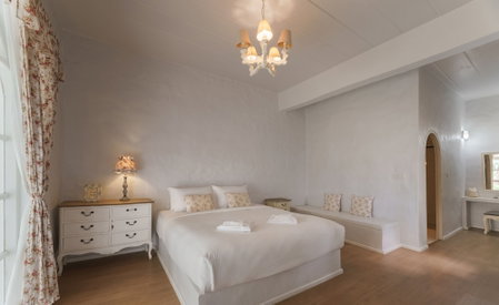 Villa La Flora Kanchanaburi, Kanchanaburi, Thailand