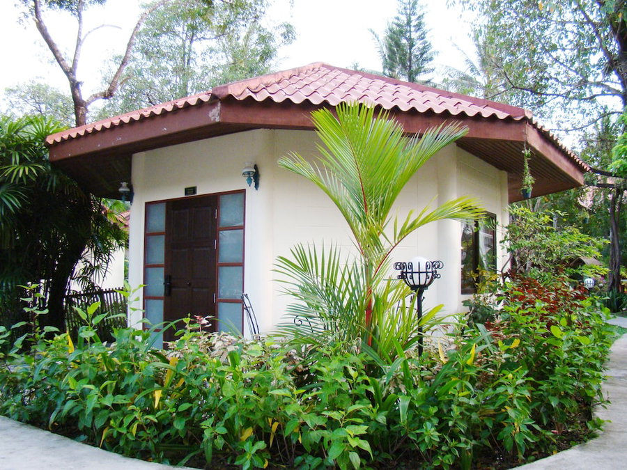 Phuket Leelavadee Hua Ting Resort, Patong, Thailand