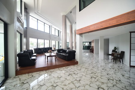 Chanthaburi Center Hotel, Chanthaburi, Thailand