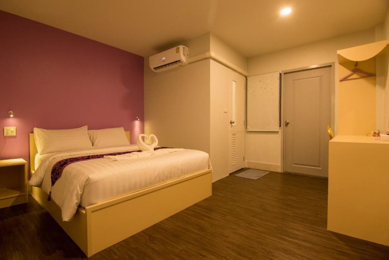 Thap Sakae Hotel, Thap Sakae, Thailand