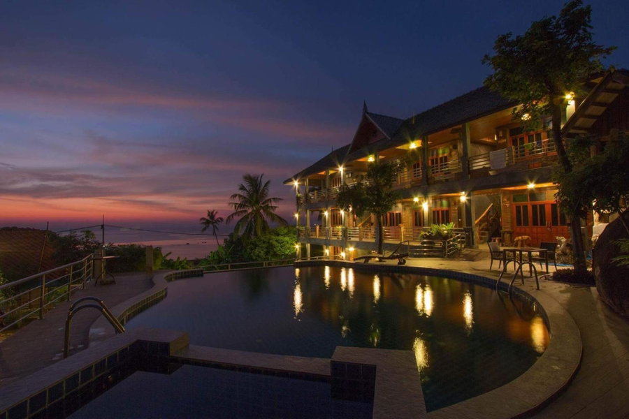 Sea Rock Resort, Haad Pleayleam, Thailand