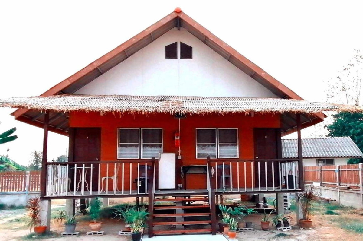 Hotel · บ้านสวนยายชุ่ม/bannsuanyaychum, Lampang