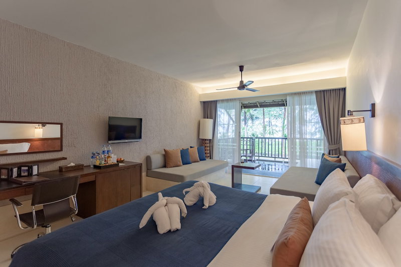 Grand Southsea Khaolak Beach Resort, Takua Pa, Thailand