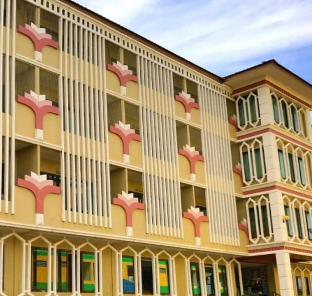 PoonSook Resident Hotel, Thailand