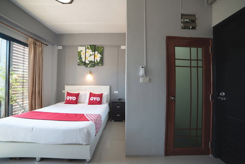 OYO 465 Krung Kao Traveller Lodge, Ayutthaya, Thailand