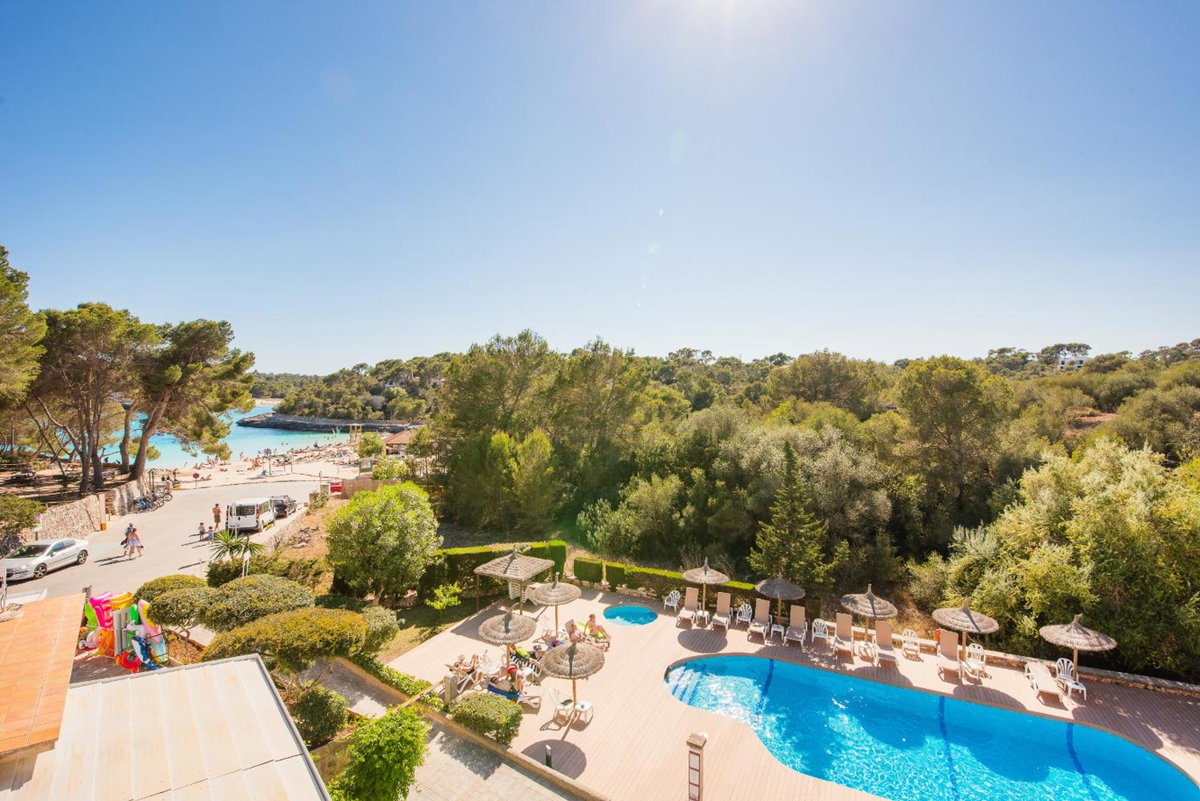 Hotel Playa Mondrago, Spain