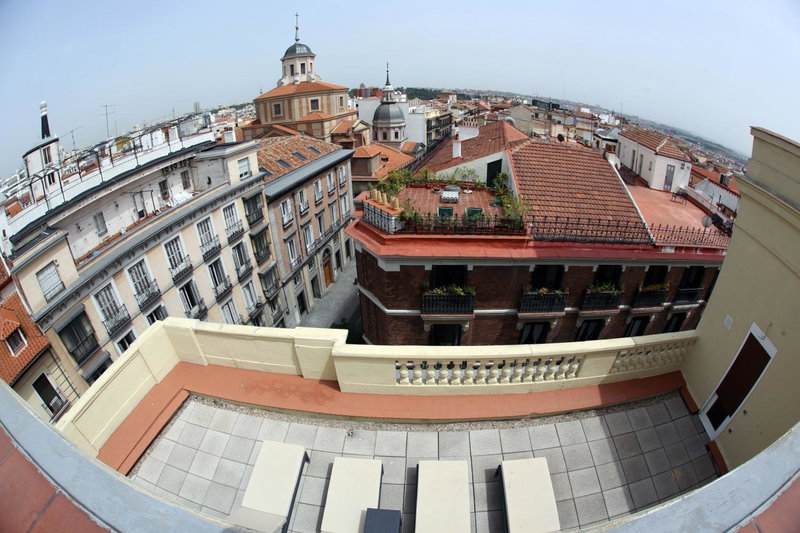 Apartamentos Apolo, Madrid, Spain