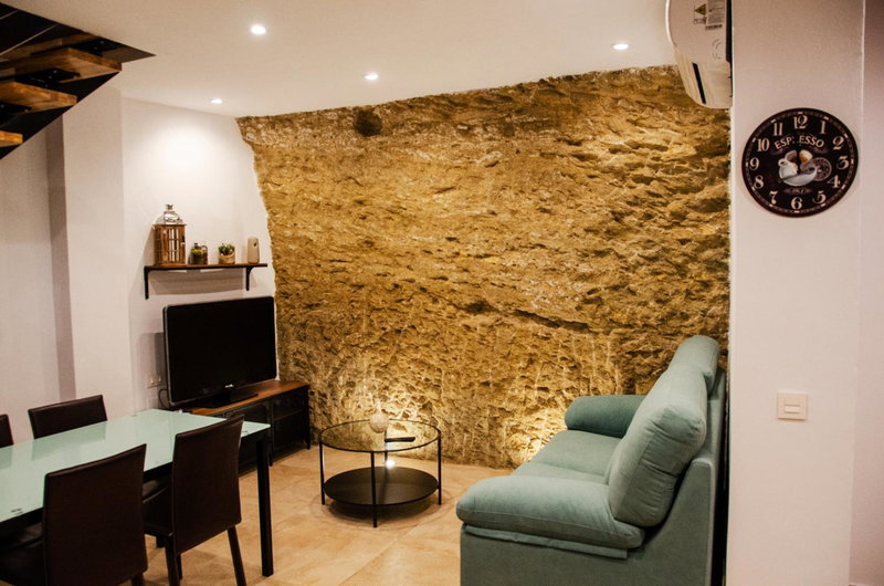 Casa Cueva El Arrabal, Setenil, Spain