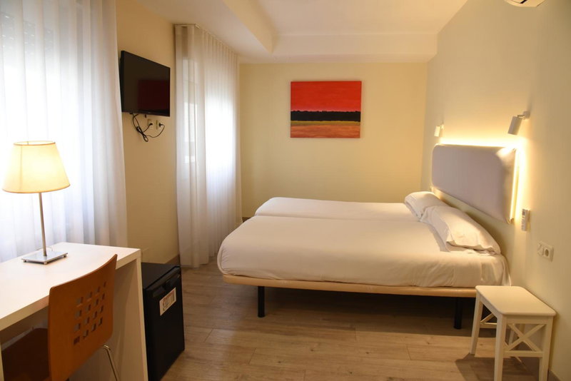 Hotel Delta, Tudela, Spain