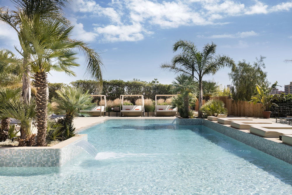 Luna Club Hotel Yoga & Spa, Spain