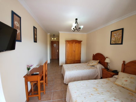 Hotel Arco del Sol, Colmenar, Spain