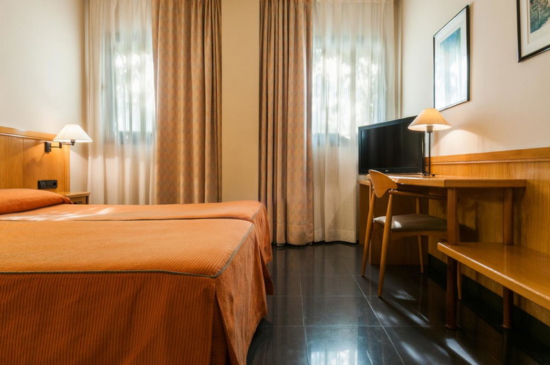 Hotel Ruta de Europa, Vitoria-Gasteiz, Spain