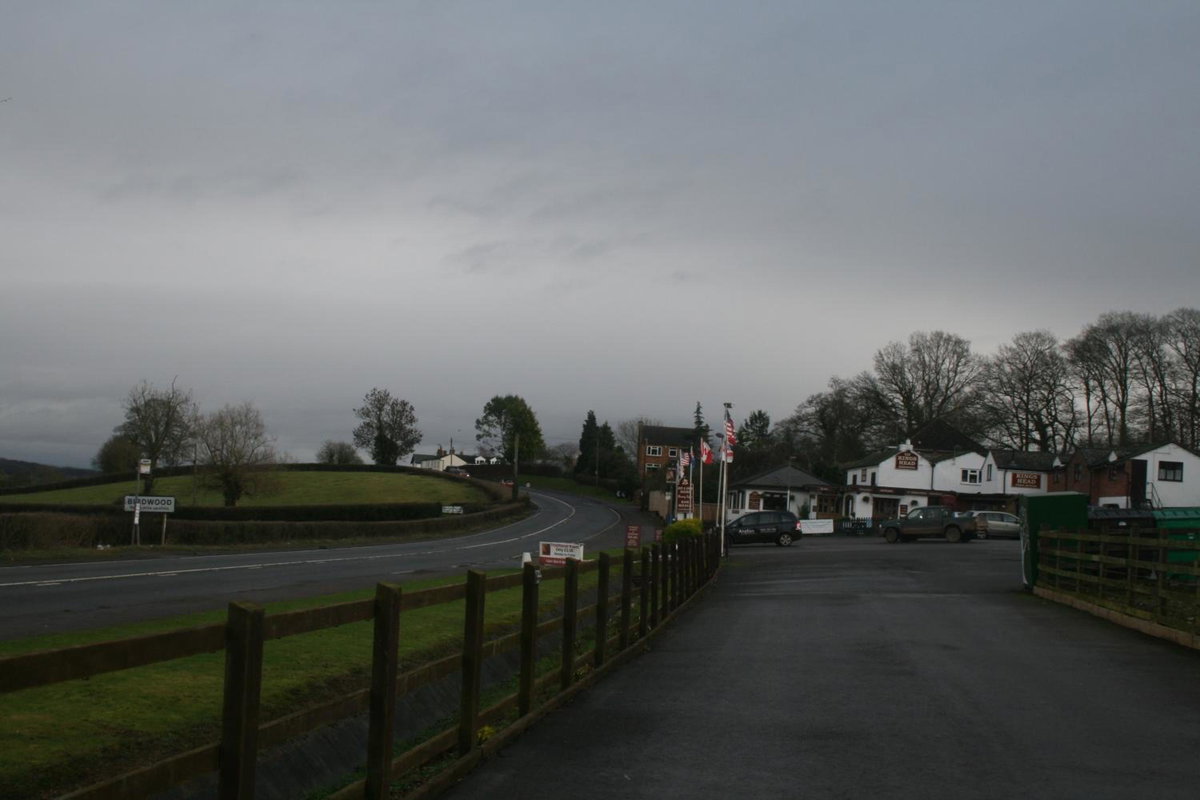 Hotel · The Kings Head Inn, Gloucester