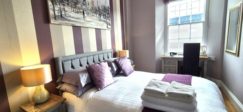 Midway Guest House, Torquay, United Kingdom