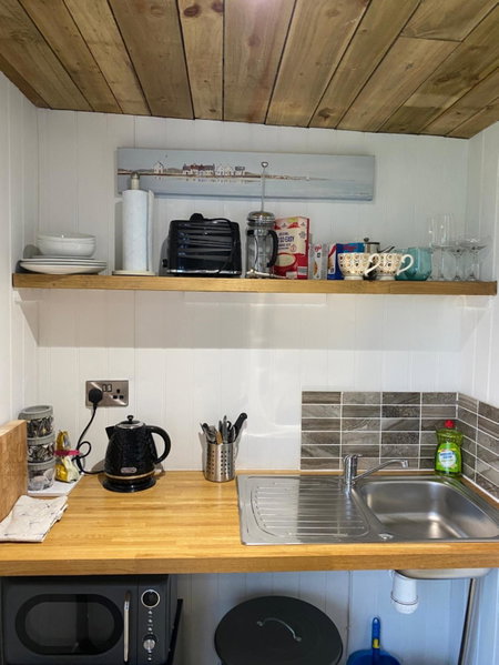 The Pod & Cwtch luxury accommodation, Aberaeron, United Kingdom