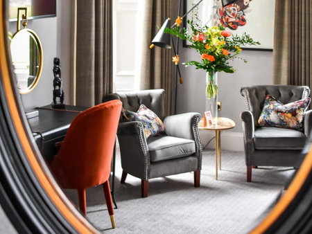 The Meadowpark Bar, Kitchen & Rooms, Stirling, United Kingdom